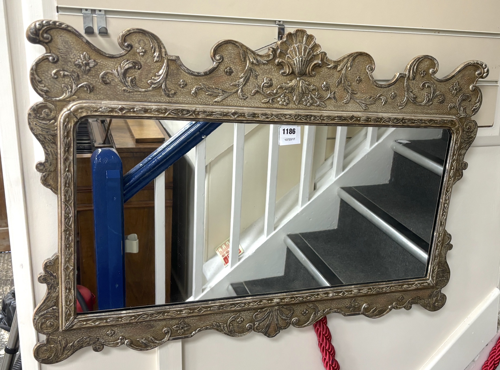 A George II style wall mirror, width 84cm, height 55cm